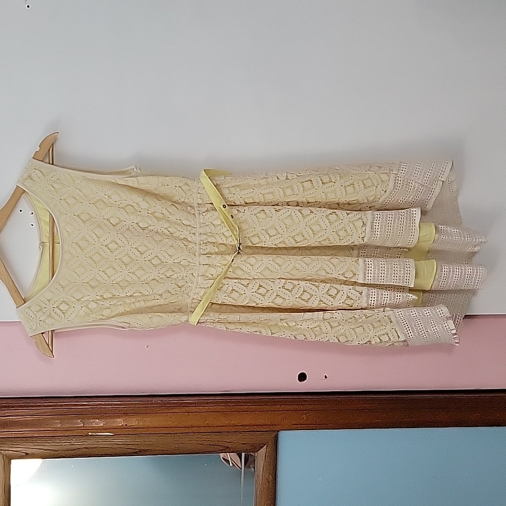 Anthropologie Esley Crochet lace Bright Bell dress